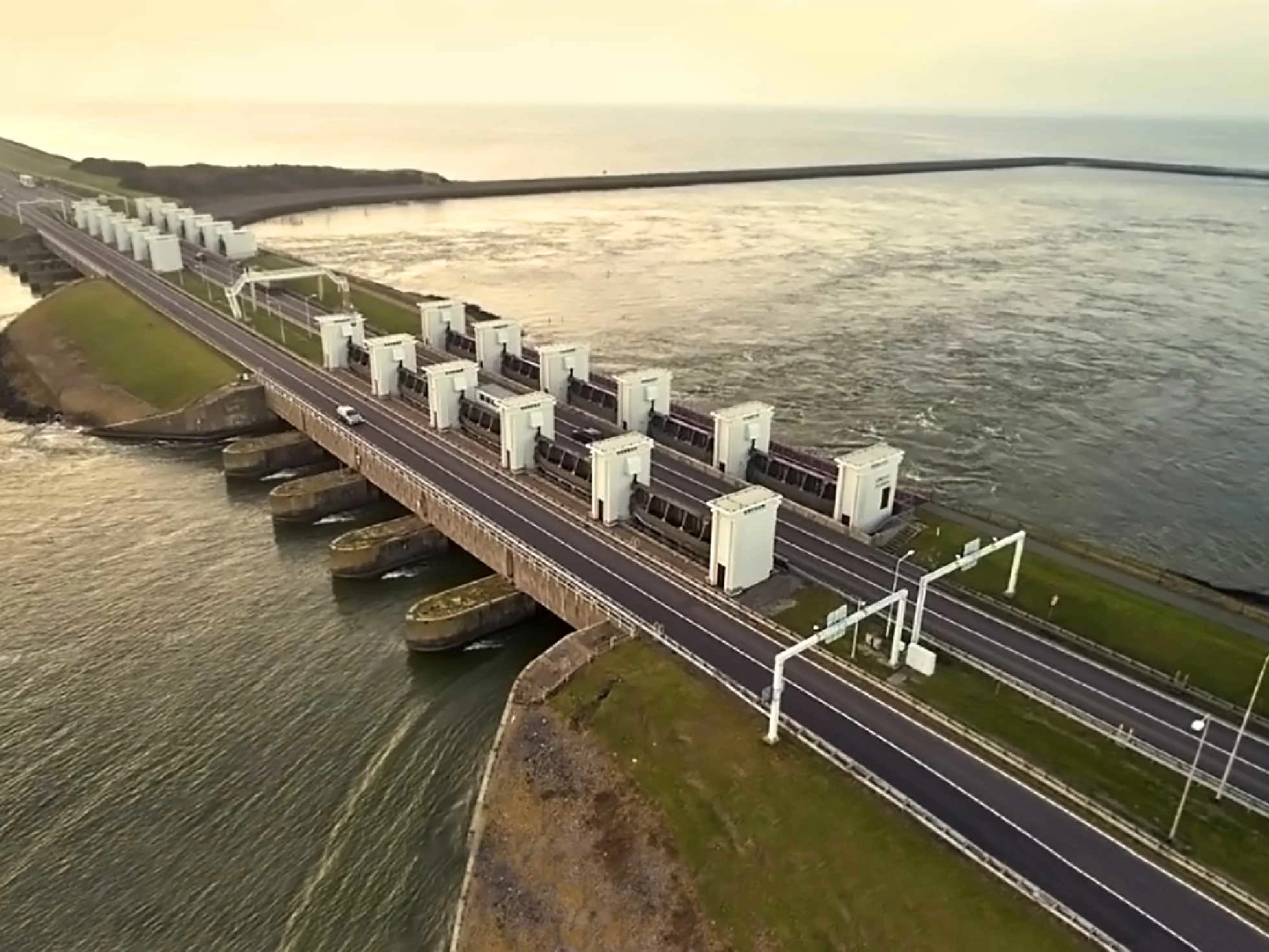 afsluitdijk-holland-aerial-skyline
