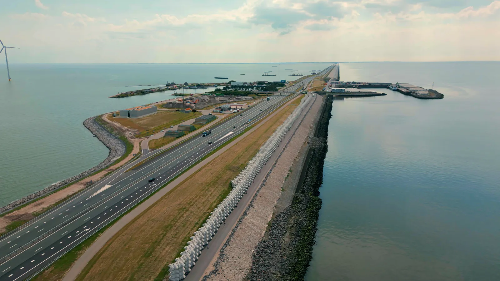 帮助荷兰预防洪灾